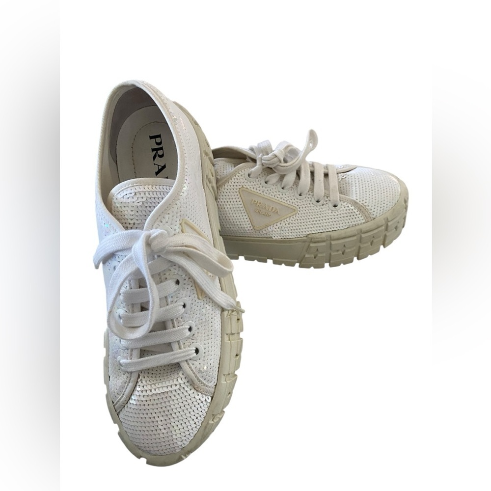 Prada White Sequin Platform Sneakers ✨
Size: 39.5 EU (fits approx US 9.5) - Picture 10 of 15